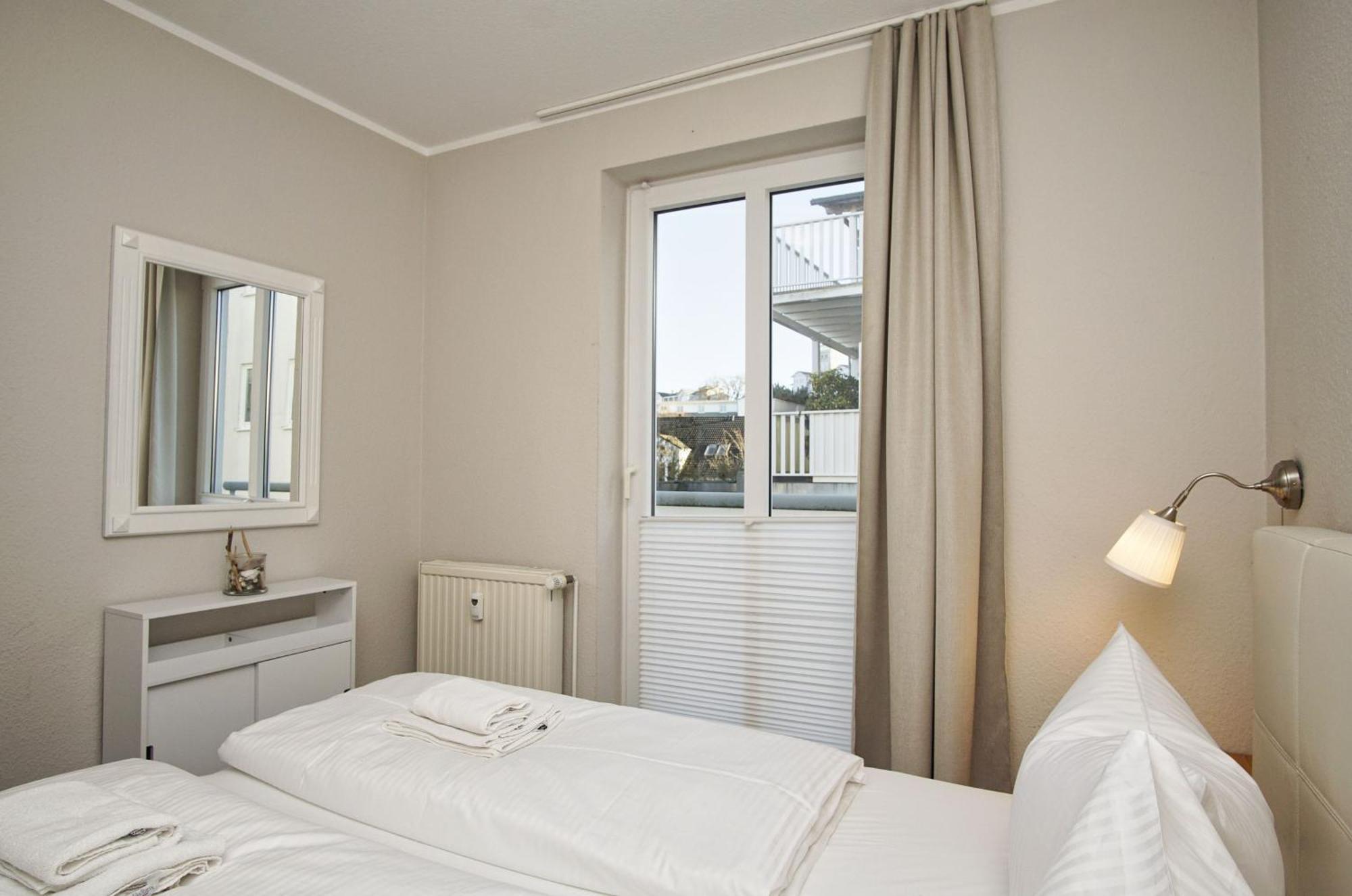 Zentrale Fewo Mit Balkon, Gratis Nutzung Vom Ahoi Erlebnisbad Und Sauna In Sellin - Villa Buskam Fewo 27 Goehren  Exteriér fotografie