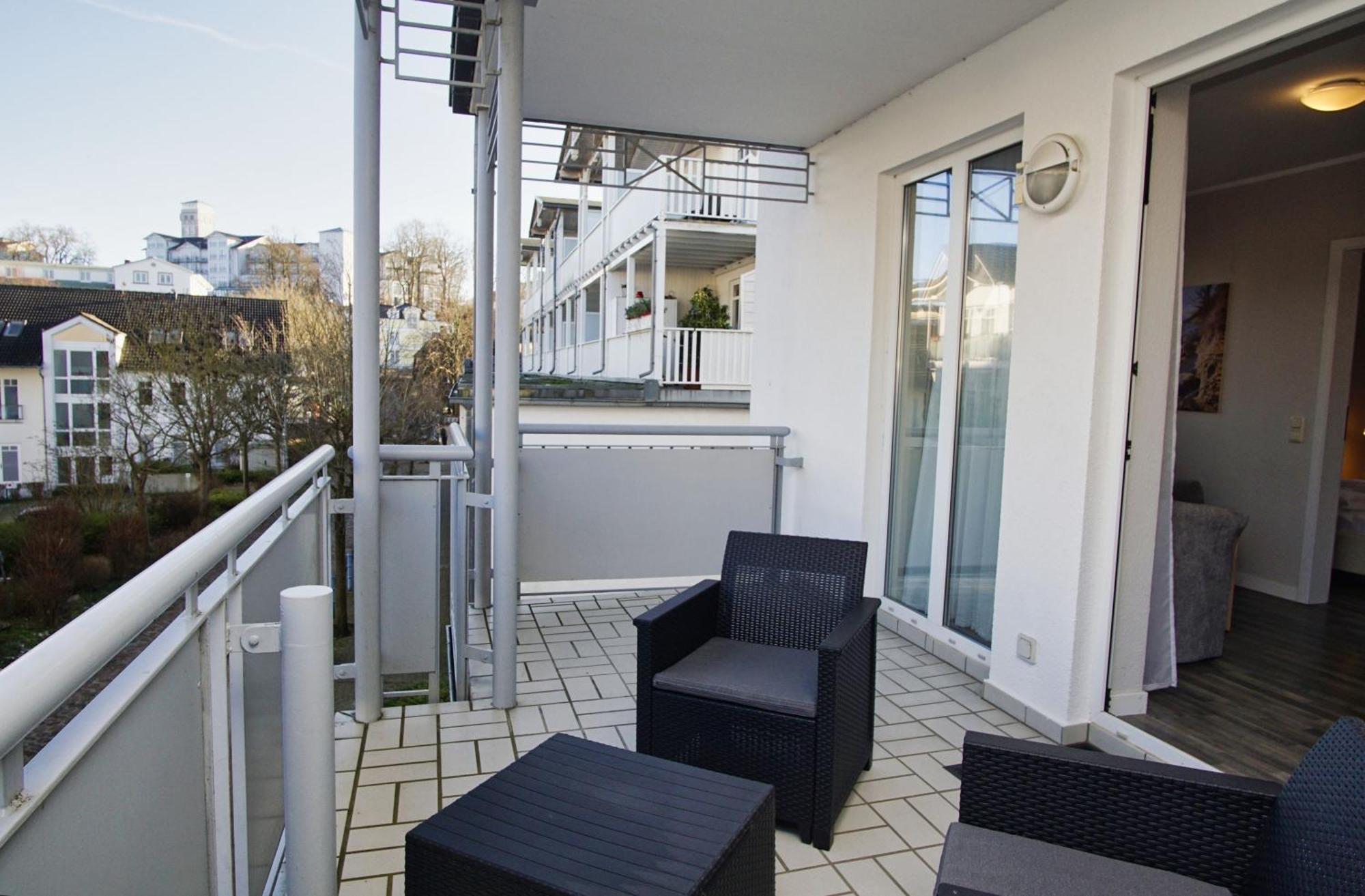 Zentrale Fewo Mit Balkon, Gratis Nutzung Vom Ahoi Erlebnisbad Und Sauna In Sellin - Villa Buskam Fewo 27 Goehren  Exteriér fotografie